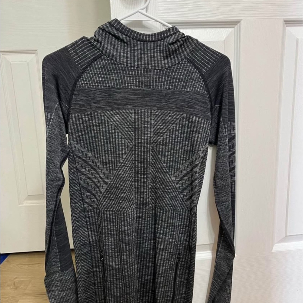 Lululemon Rest Less Pullover Hoodie